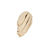 Detox antiox mask to draw out impurities, refine pores and address skin congestion. Skincare texture